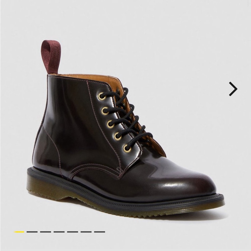 Dr. Martens Emmeline Boots